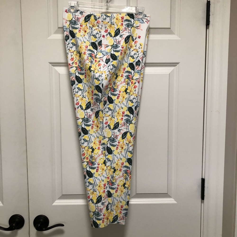 Super cute capris!
